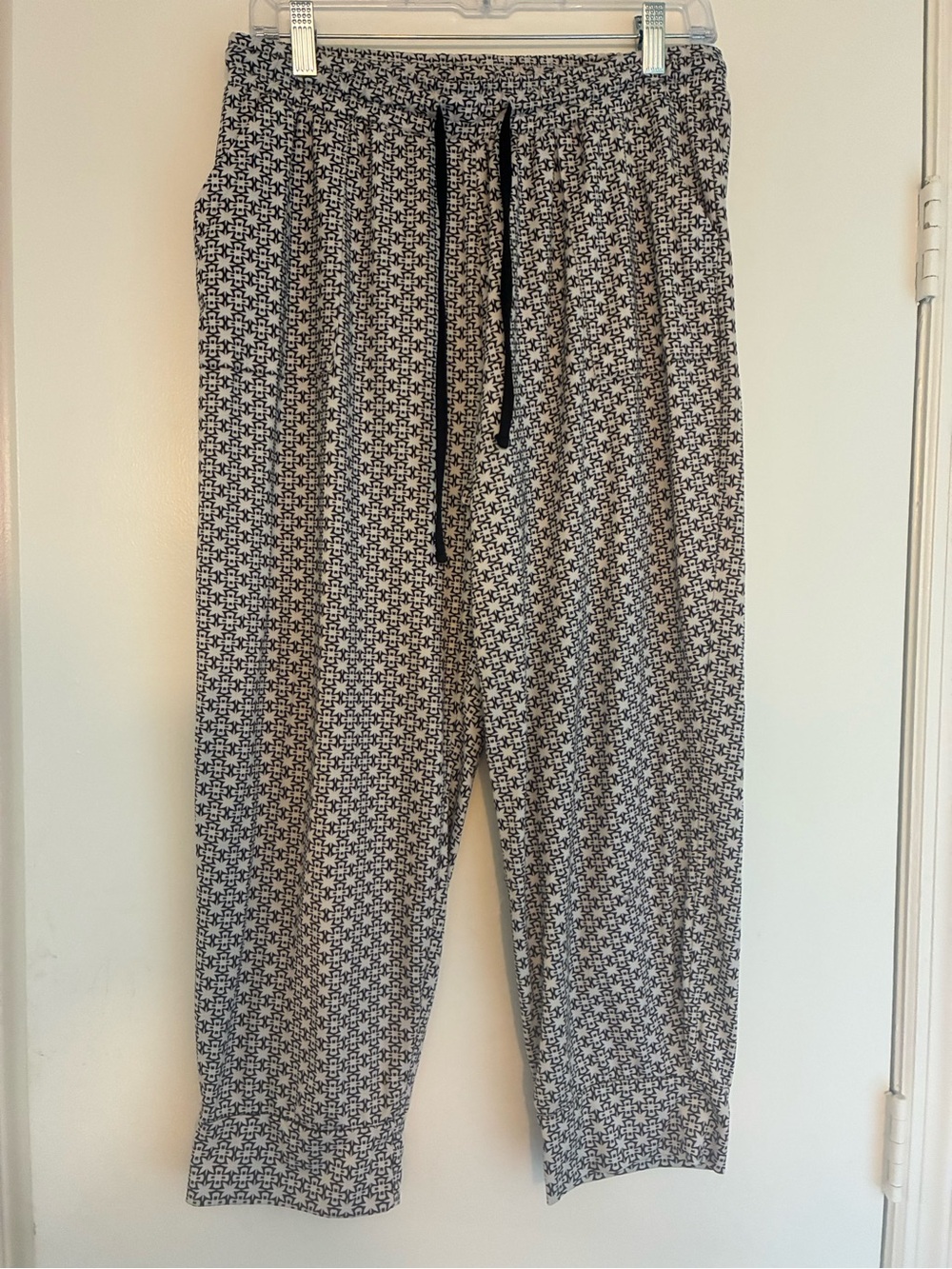 Echo Black and White Lounge Pants